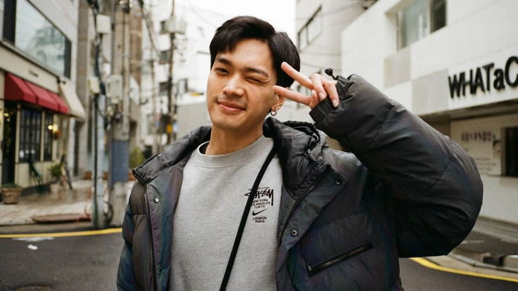 โอบ โอบนิธิ